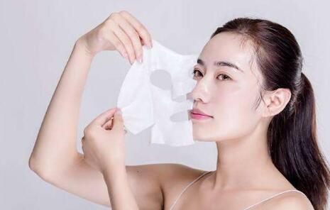敷完面膜后皮肤紧绷正常吗 需注意是不是这5种原因