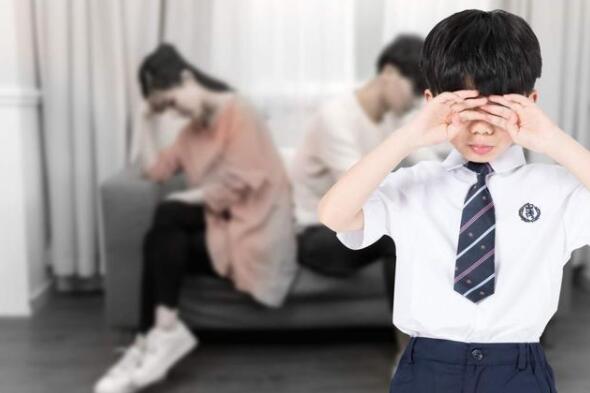 心理学家：你的这些行为会给孩子带来童年阴影，别知道得太晚(图2)
